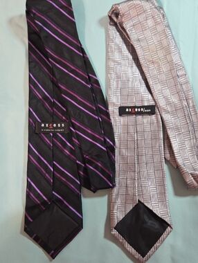Axcess Black Tie with Purple Stripes & Silver Geometric Tie